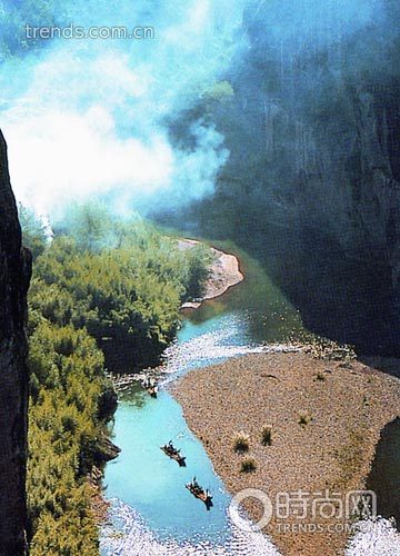 点击图片进入第一页